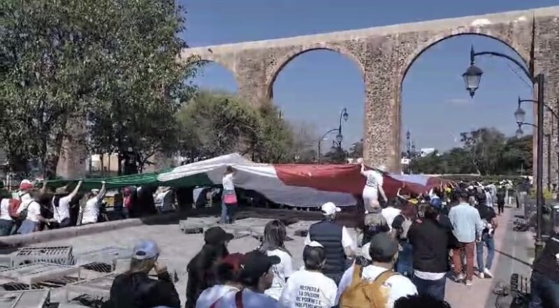 Se manifiestan integrantes del poder judicial en Querétaro en defensa de la independencia judicial