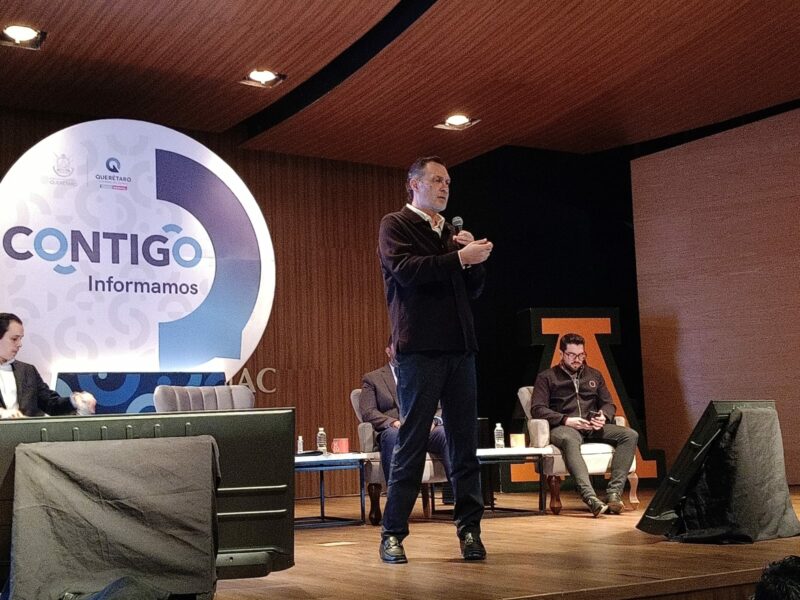 Mauricio Kuri ofrece alternativas a comerciantes inconformes tras retiro del Centro Histórico