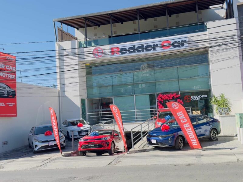 Cae “Redder Car”: Fiscalía cateó a la autofinanciera por presuntos fraudes