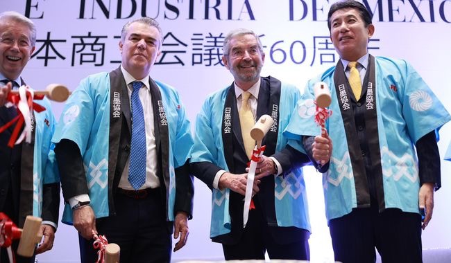 Canciller De la Fuente Inaugura Conmemoración del 60 Aniversario de la Cámara Japonesa de Comercio e Industria en México