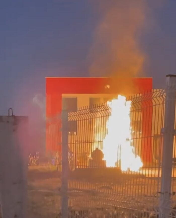 Explosión de montacargas cobra la vida de un trabajador en El Marqués