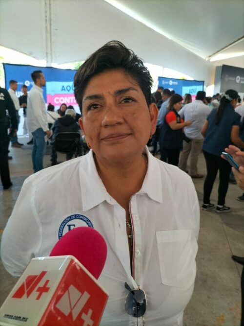 Tianguistas y locatarios de mercados se unen al Buen Fin con grandes descuentos