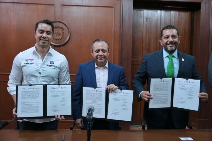 Felifer Macías: Compromiso social con los artesanos de Querétaro