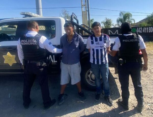 Detenidos dos sujetos por robo a comercio en Real de Juriquilla