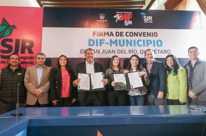 Presidencia y DIF de San Juan del Río firman convenio para apoyar a familias