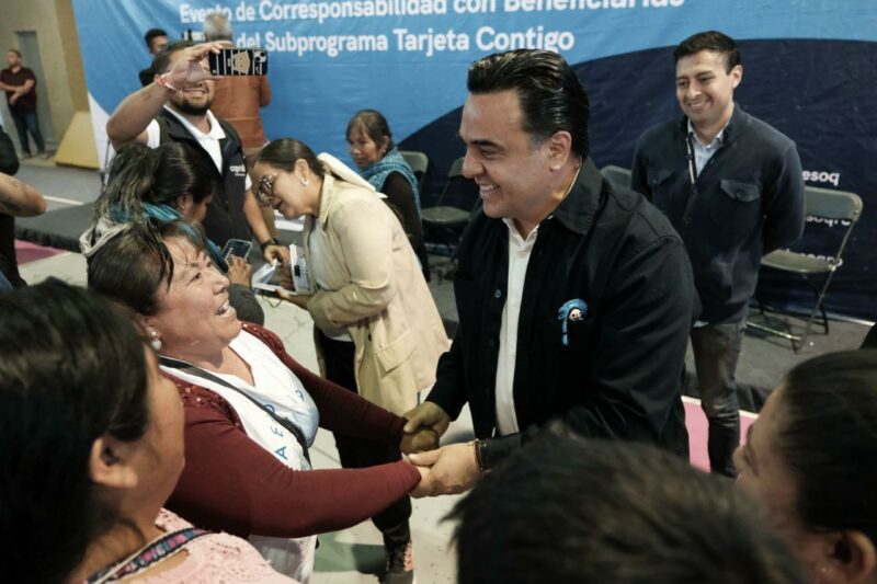 Más de 2 mil mujeres de Amealco y Huimilpan reciben apoyo económico con Tarjetas CONTIGO