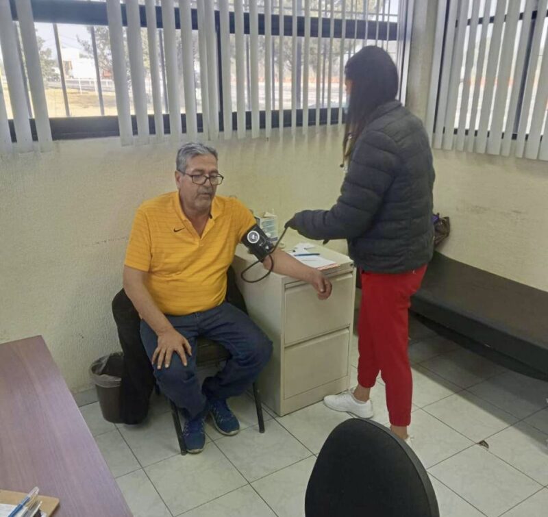 Intensifican revisión a conductores y carga en autopista México-Querétaro durante vacaciones