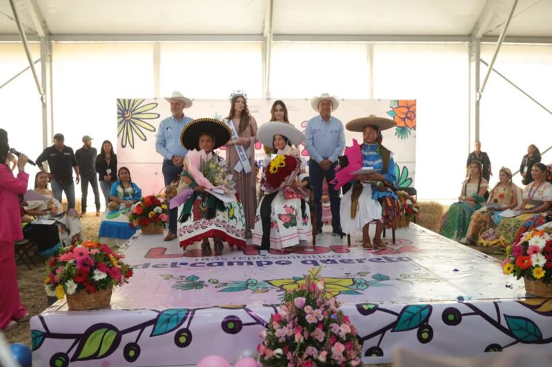 Andrea Mendiola de San Joaquín, es coronada como la Flor más Bella del Campo 2024