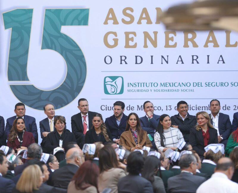 Mauricio Kuri Asiste a la 115 Asamblea General Ordinaria del IMSS