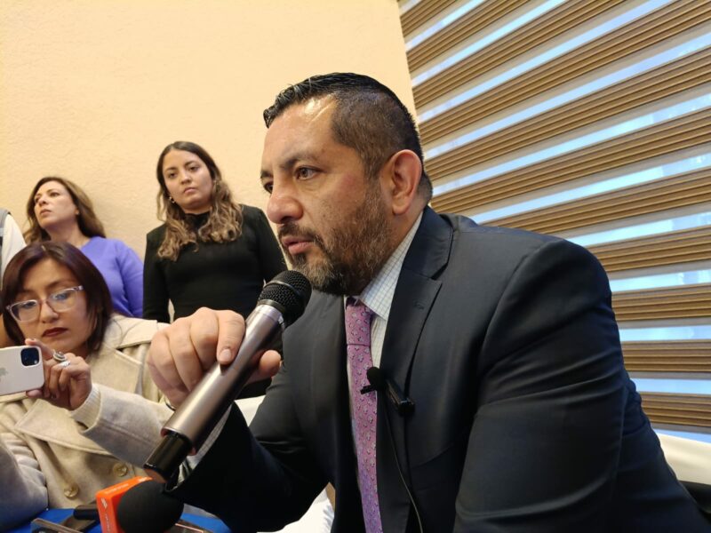 Carlos Alcaraz llama al diálogo y unidad entre políticos para el desarrollo de Querétaro