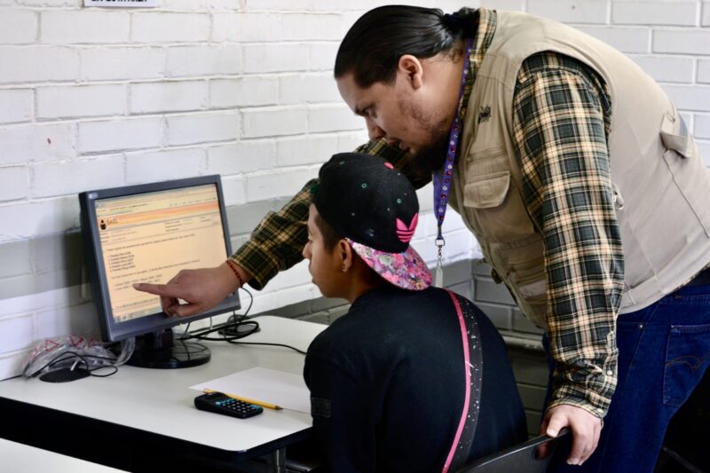 SEP convoca a 30 mil voluntarios para combatir el rezago educativo con el Programa de Educación para Adultos del INEA
