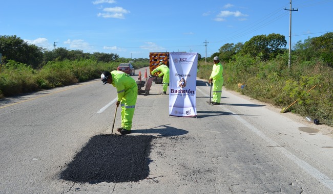 Bachetón avanza a buen ritmo más de 123 mil baches reparados en carreteras federales