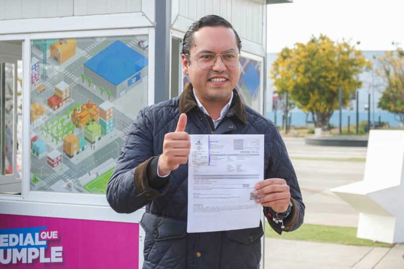 Chepe Guerrero realiza pago de su predial y te invita a hacer el pronto pago con mas de 20% de descuento