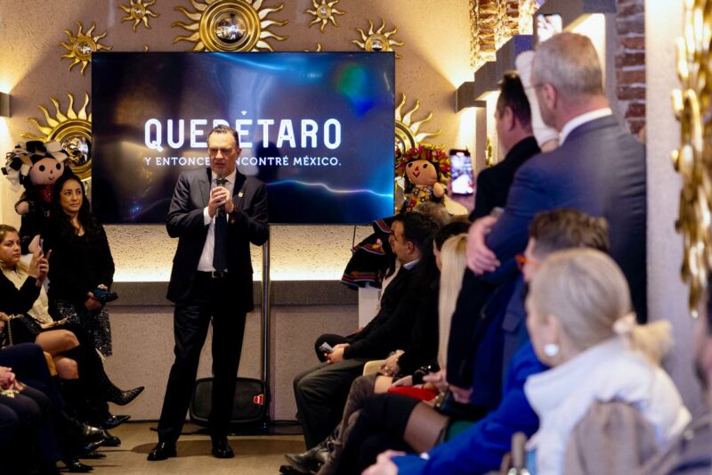 La moda mexicana deslumbra en Madrid con el toque artesanal de Querétaro