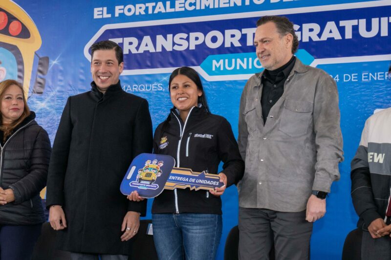 El Marqués fortalece su compromiso con la educación entregarán 10 nuevas unidades de transporte escolar