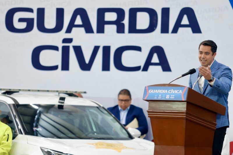 Felifer Macías y Mauricio Kuri lanzan la Guardia Cívica en Querétaro