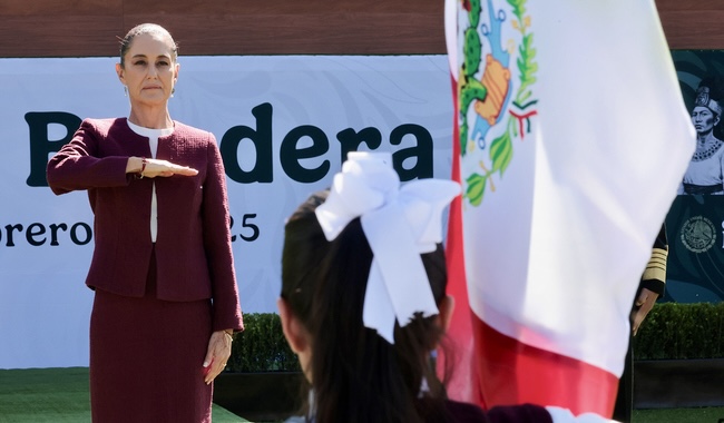 Bandera de México, símbolo de transformación y soberanía Sheinbaum lidera conmemoración