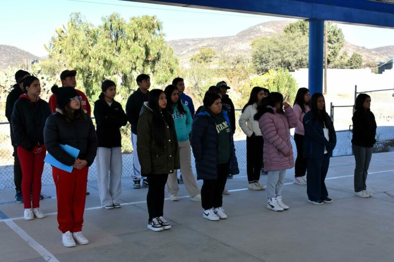 Se acabó el horario de invierno primarias en Querétaro regresan a su horario habitual