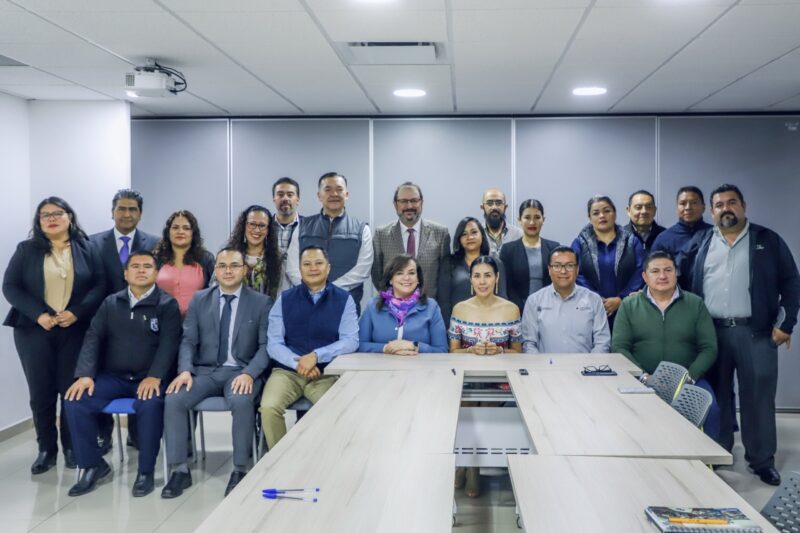 UAQ supera expectativas logra aumento salarial histórico para sus trabajadores