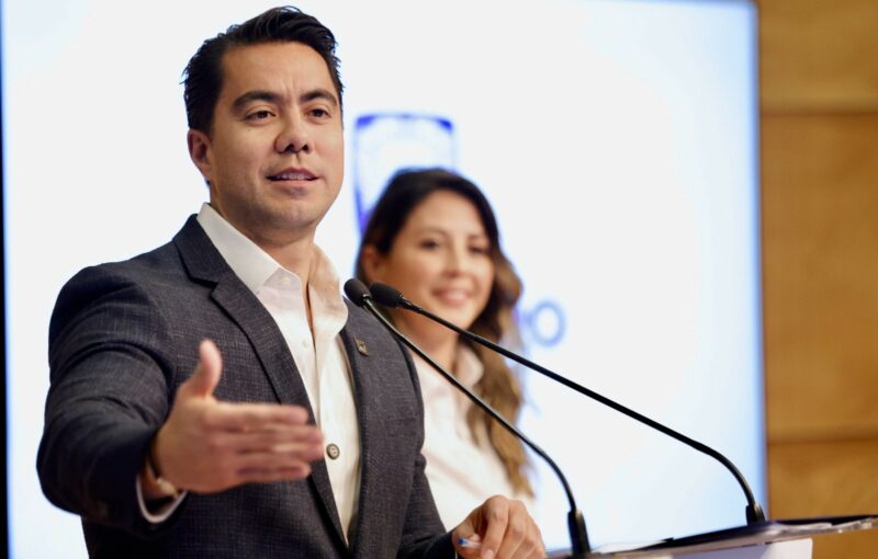 Felifer Macías anuncia nuevos servicios digitales y la décima edición del Hay Festival