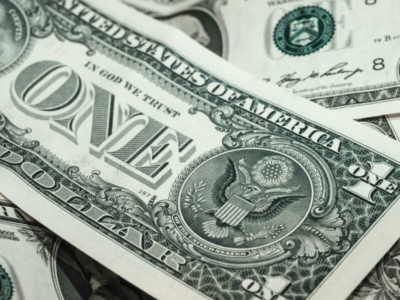 Dólar al alza Peso mexicano inicia marzo con incertidumbre por aranceles $20.55