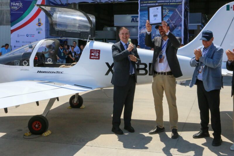 Orgullo nacional alza el vuelo México certifica Avión Horizontec 100% Hecho en México