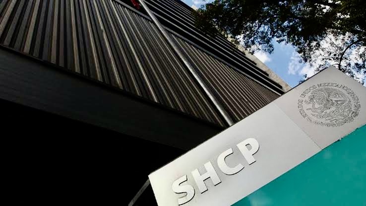 Hacienda refinancia $154 mil millones de deuda y ahorra $840 millones al país