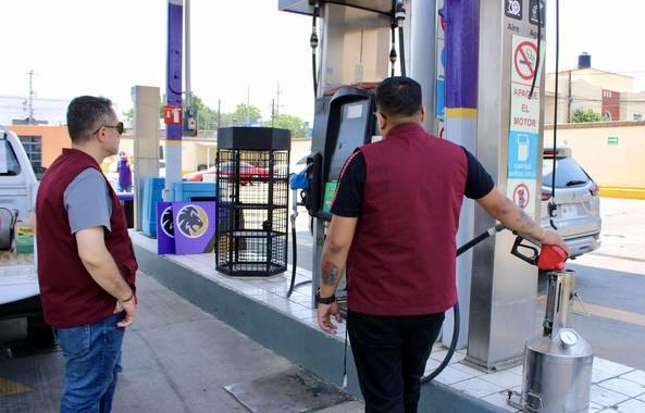 Profeco y ASEA refuerzan verificaciones para litros completos y precios justos en gasolinerias
