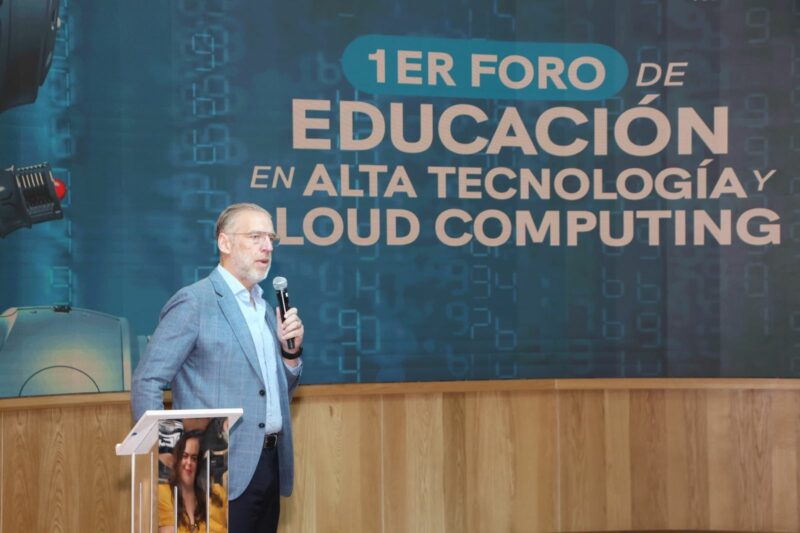 Querétaro a la vanguardia inauguran Congreso de alta tecnología y Cloud Computing
